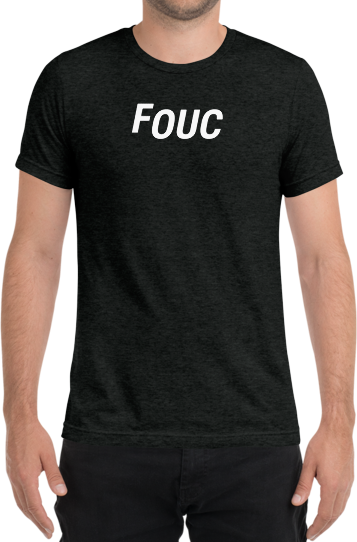 developer wearing a FOUC shirt